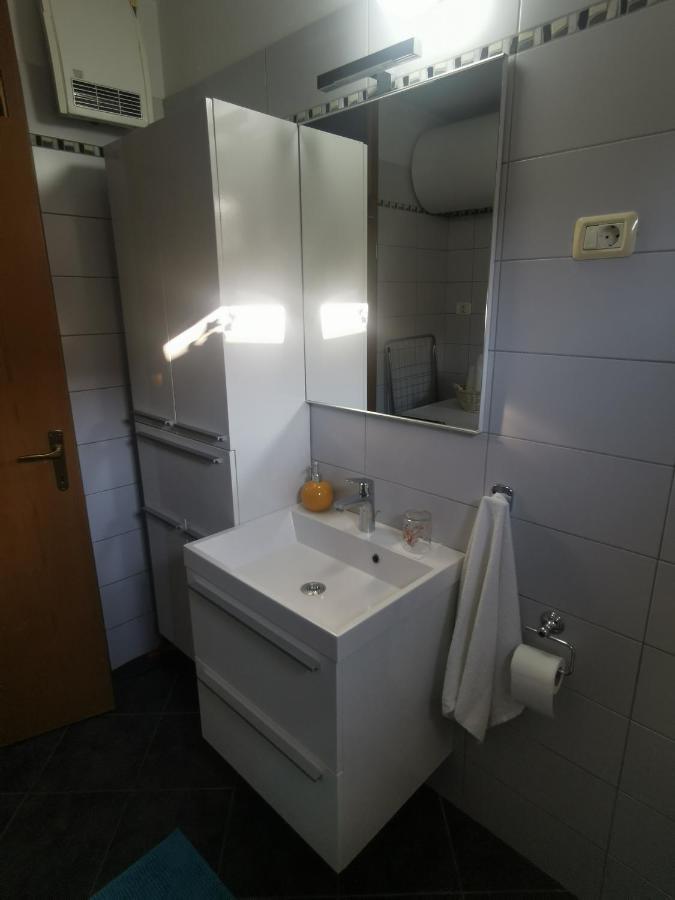 Istrian Old Town Apartment Копер Экстерьер фото